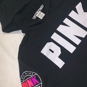 PINK women’s athletic outfit